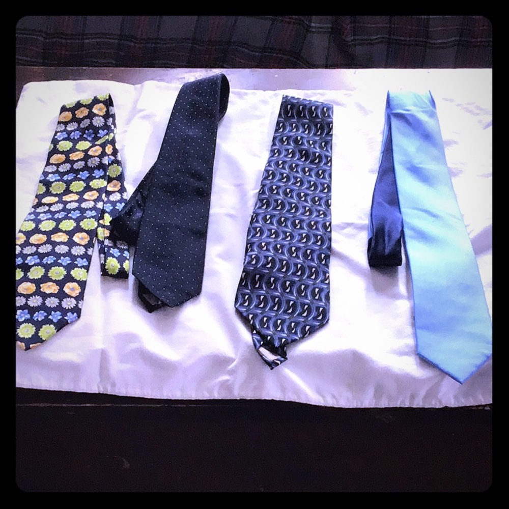 Assorted men’s Ties